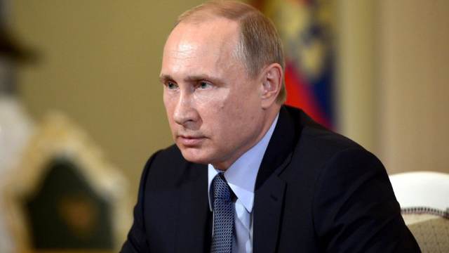 Владимир Путин одобрил идею поощрительных грантов для призеров ЮОИ