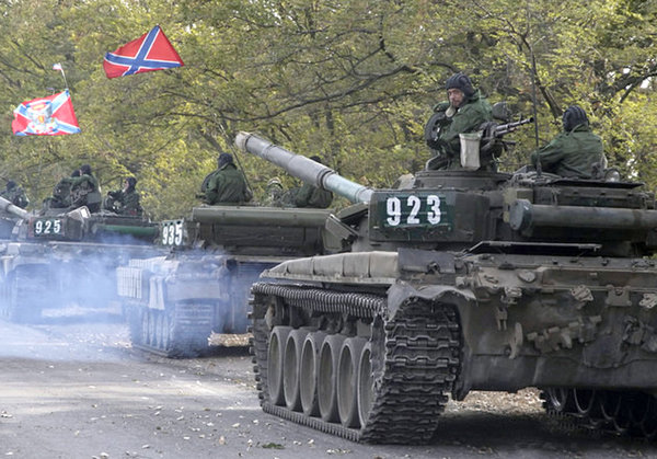 Москва поможет республикам Донбасса перейти в наступление Москва поможет республикам Донбасса перейти в наступление