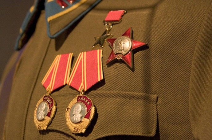 за что могут лишить звания героя россии. Смотреть фото за что могут лишить звания героя россии. Смотреть картинку за что могут лишить звания героя россии. Картинка про за что могут лишить звания героя россии. Фото за что могут лишить звания героя россии