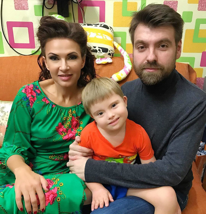 Итоги 2017 года: звездные разводы — скандальные, мирные и неожиданные Итоги 2017 года: звездные разводы — скандальные, мирные и неожиданные