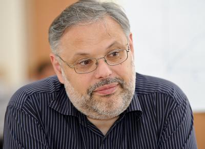 Модель развития российской экономики: есть либералы во власти — нет роста. Выгонят их — он появится