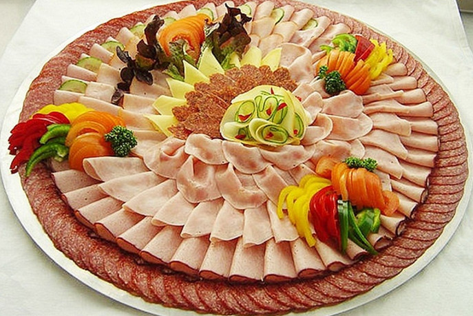 17 крутейших нарезок для праздничного стола: вот как можно подать самые обычные продукты! 17 крутейших нарезок для праздничного стола: вот как можно подать самые обычные продукты!
