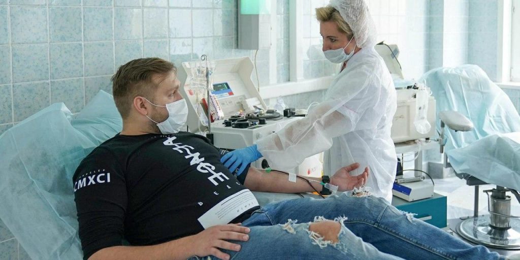 Собянин поблагодарил доноров крови за вклад в сохранение здоровья москвичей