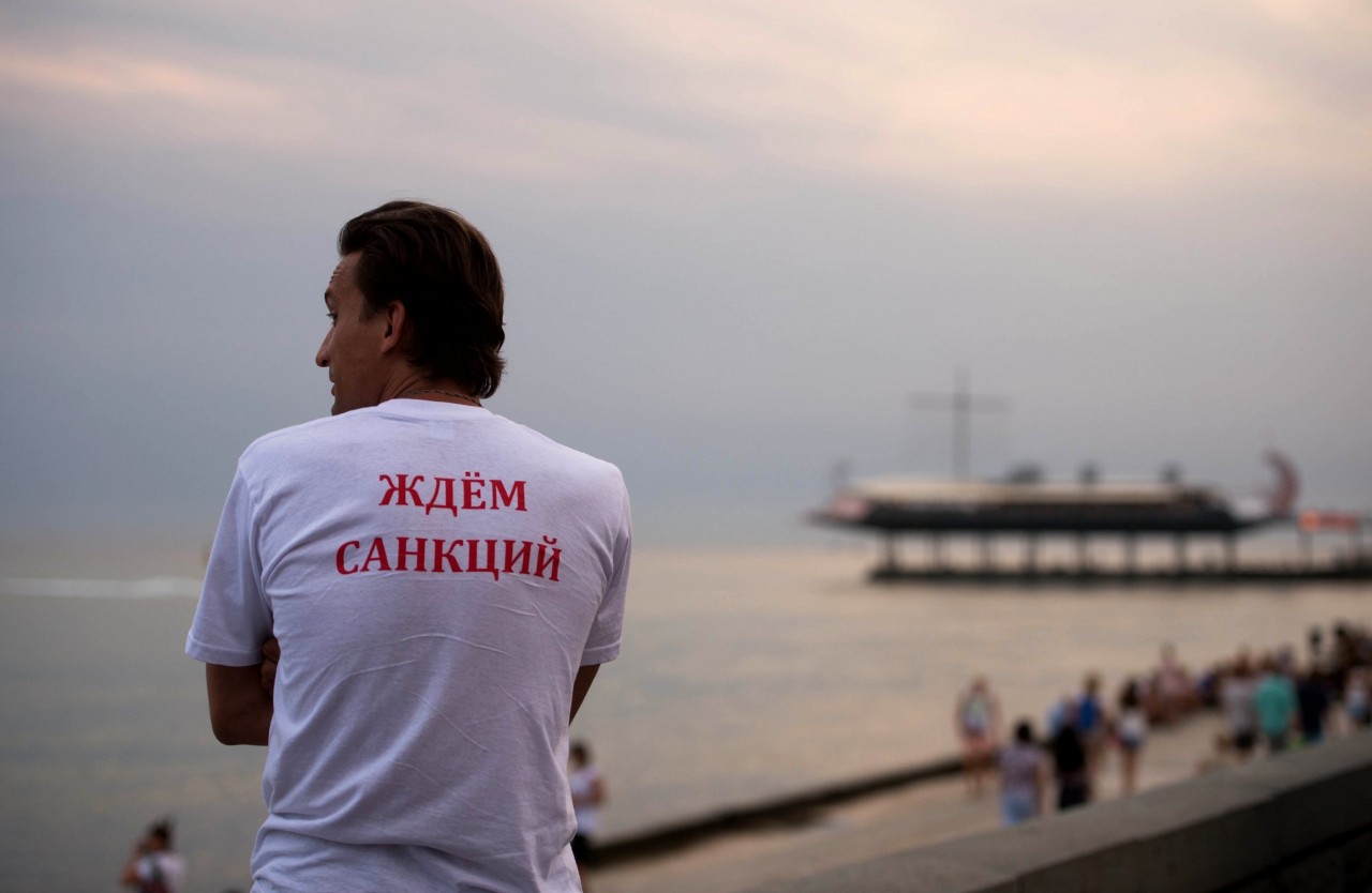 Крым отдыхает, пока Европа санкции продлевает Крым отдыхает, пока Европа санкции продлевает