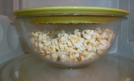 18 хитростей, которые помогут продлить срок хранения продуктов 18 хитростей, которые помогут продлить срок хранения продуктов