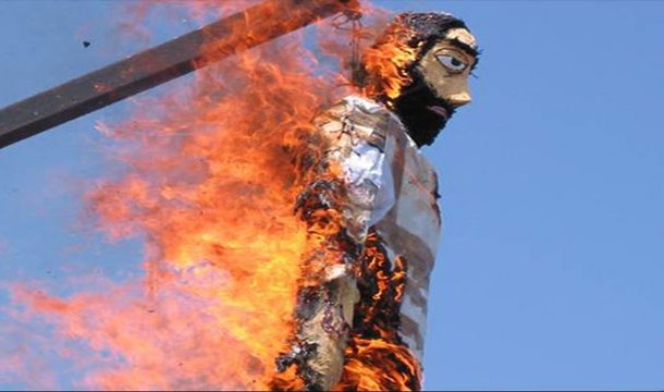 25 самых странных новогодних традиций со всего мира 25 самых странных новогодних традиций со всего мира