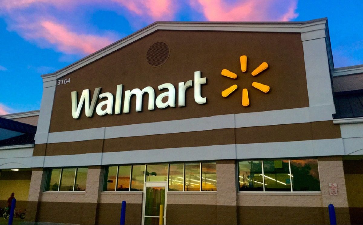 Walmart привлекает внимание Уолл-стрит Walmart привлекает внимание Уолл-стрит