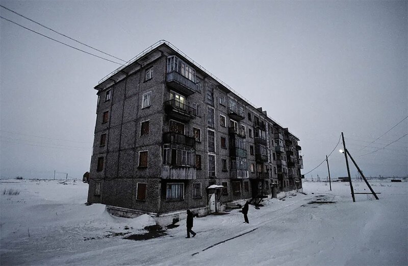 Нашумевший фоторепортаж испанского фотографа показал, на что похожа жизнь в городе-призраке Воркуте
