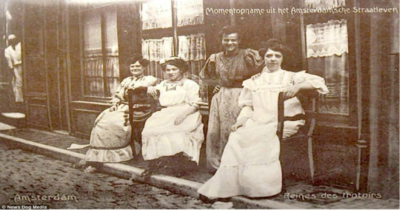 Самая древняя профессия в самом свободном городе: история квартала красных фонарей в Амстердаме