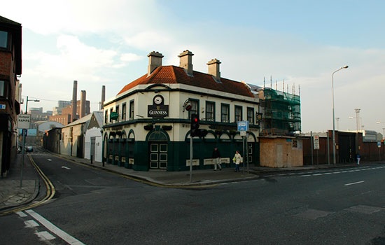 Рекордным местом для туризма в Ирландии является склад пивоварен Guinness Рекордным местом для туризма в Ирландии является склад пивоварен Guinness