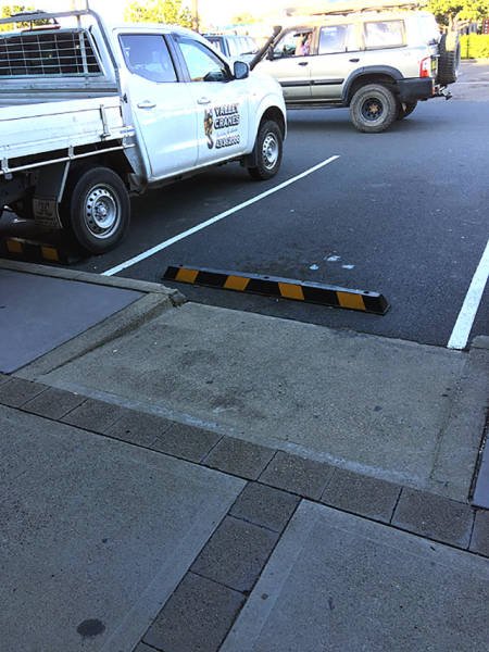 Неудачный день в картинках (17 фото) Неудачный день в картинках (17 фото)