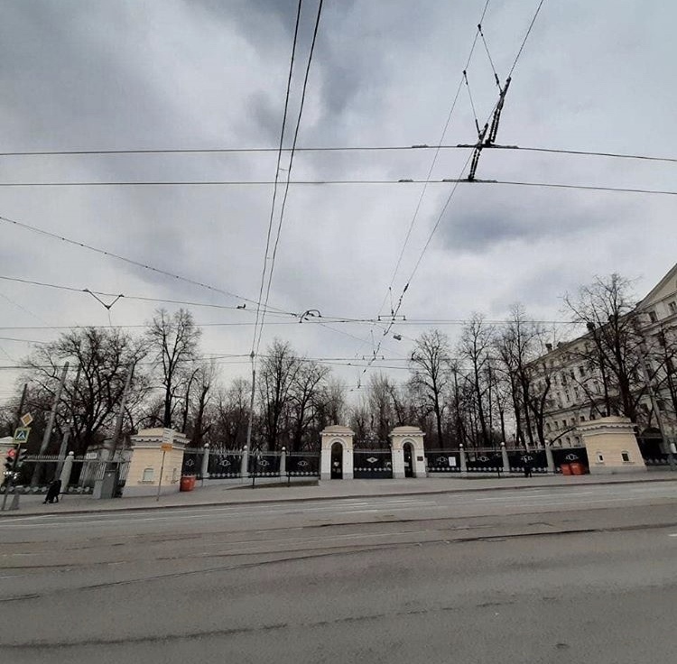 Лефортовский парк закрыт для посетителей на время карантина