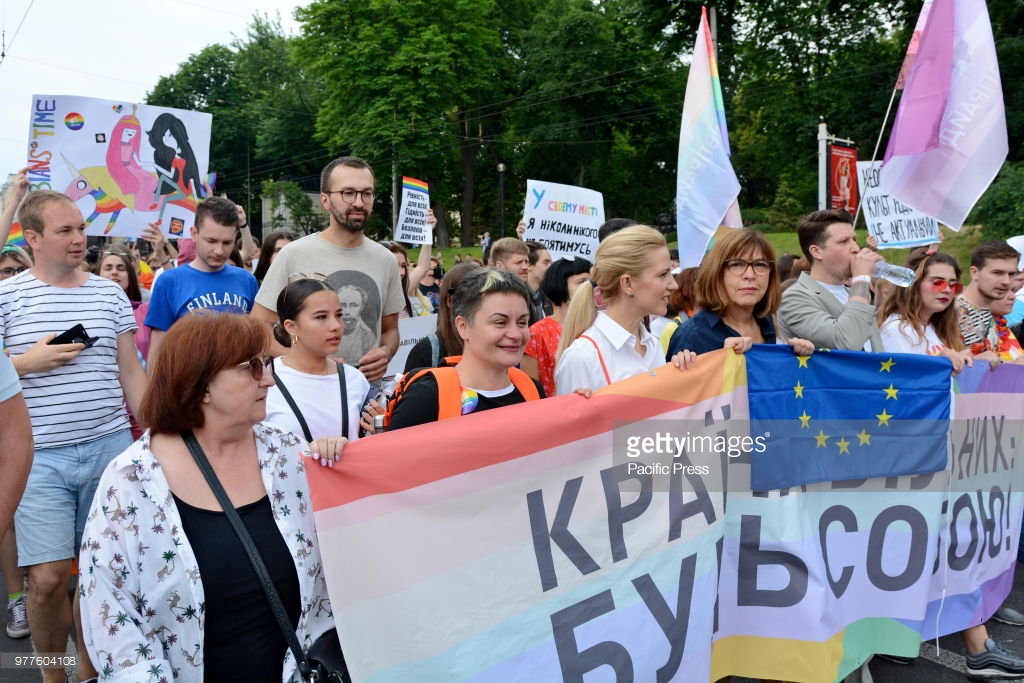 Гей-парад в Киеве, подорвавший пуканы (фото). Гей-парад в Киеве, подорвавший пуканы (фото).