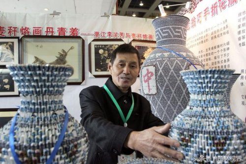 Китайские вазы из игральных карт, чего только не придумают... Китайские вазы из игральных карт, чего только не придумают...