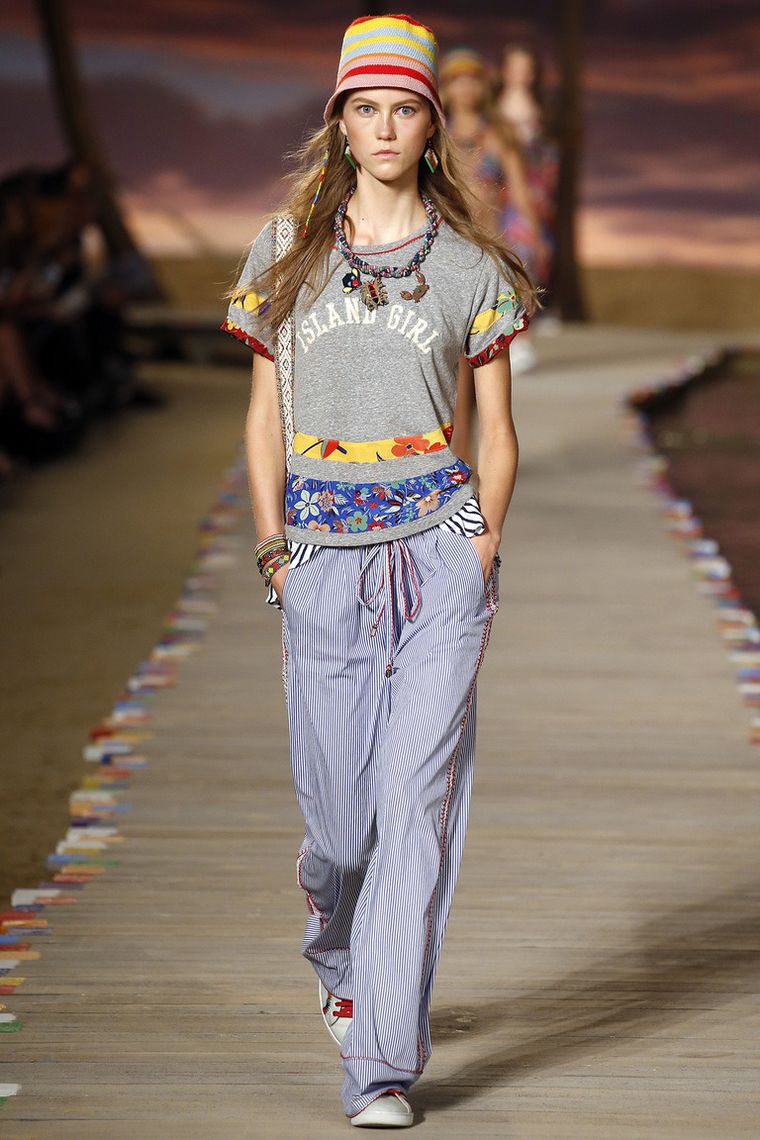 Tommy Hilfiger, - 2016:     70- .