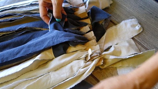 Картон и небольшие полоски из ткани помогут сделать стильным ваш интерьер Картон и небольшие полоски из ткани помогут сделать стильным ваш интерьер