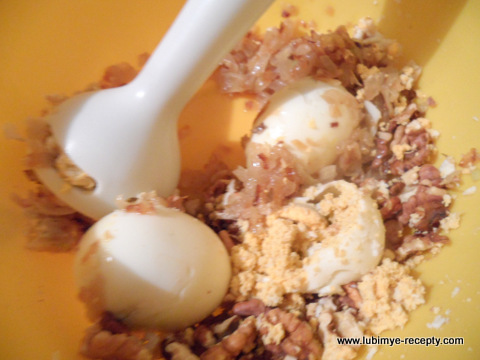 Яичный паштет