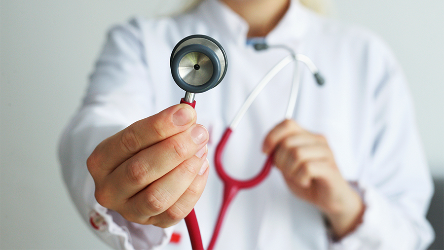 В Минздраве предупредили о росте заболеваемости ОРВИ и гриппом в декабре-январе