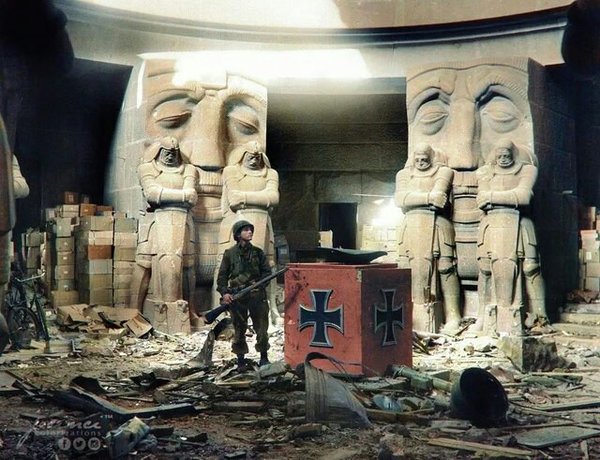 Уникальная история. Цветные фото Уникальная история. Цветные фото