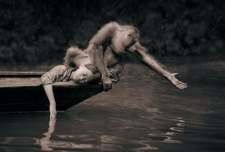 Люди и животные в фотографиях Gregory Colbert