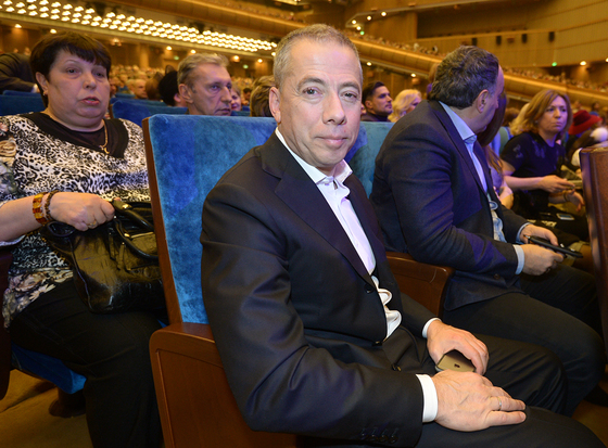 Аркадий Новиков