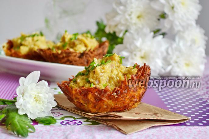 Картофельные корзиночки с форшмаком Картофельные корзиночки с форшмаком