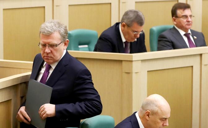Опять каяться перед Западом? - Кудрин призвал Путина поднять «белый флаг» Опять каяться перед Западом? - Кудрин призвал Путина поднять «белый флаг»