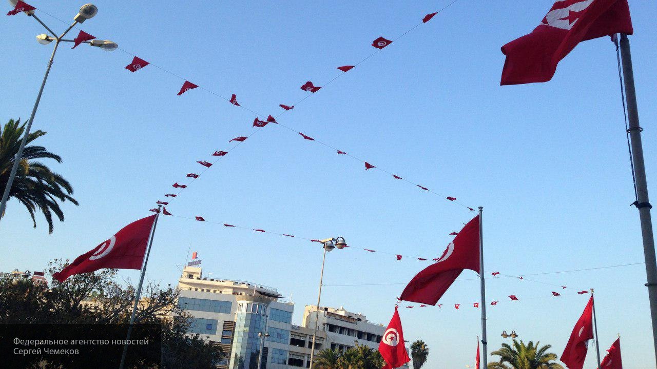 Двойные стандарты Туниса: США участвуют в конференции по военной разведке