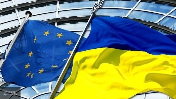 МИД Венгрии: Украина наносит удар в спину Европе МИД Венгрии: Украина наносит удар в спину Европе