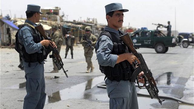 Шесть мирных жителей погибли при взрыве в Афганистане