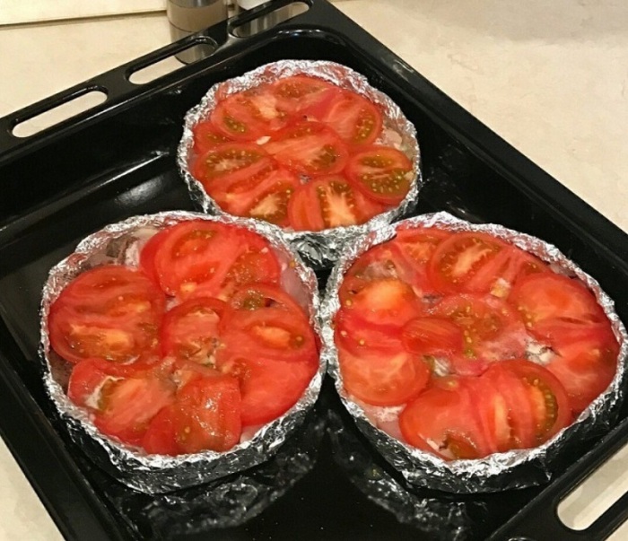 Блюдо из грудки в духовке. Сочное блюдо из куриной грудки, попробовав которое, домашние будут требовать добавки