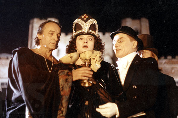 Фильм "Мастер и Маргарита" (1994)