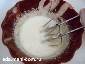 взбиваем сметану