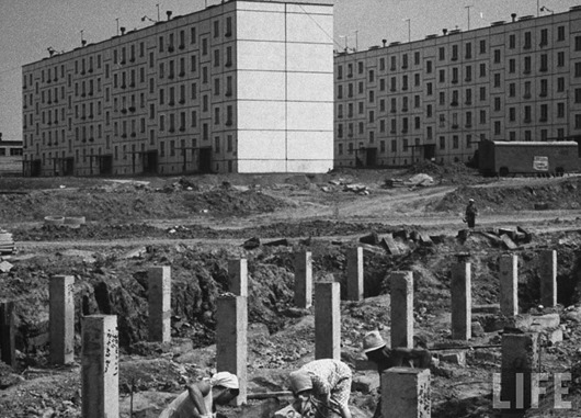 Как строили “хрущевки” в 1963 году Как строили “хрущевки” в 1963 году