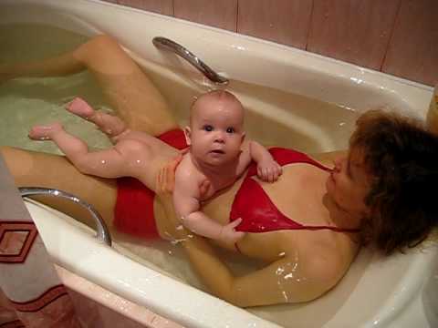 Bathtub mom son