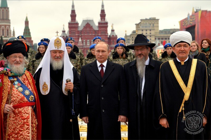 Да, уважаем мы все религии, но...