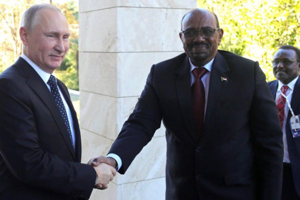 Сирийский сценарий не пройдет: Путин сможет спасти Африку от агрессии США Сирийский сценарий не пройдет: Путин сможет спасти Африку от агрессии США