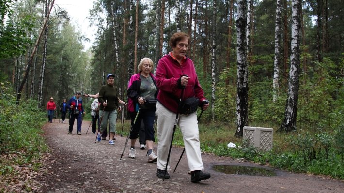 Любители скандинавской ходьбы в Подмосковье поставили мировой рекорд