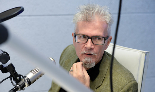 Лимонов предложил налог на бездетность платить женщинам