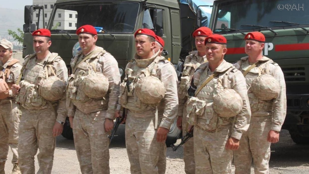 Сирия: военные РФ обеспечили безопасность в Эль-Кунейтре в ходе патрулирования