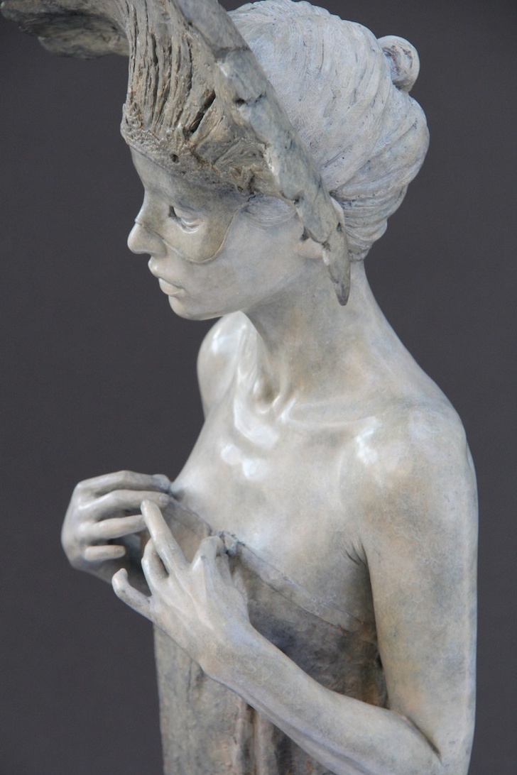 18 крутых скульптур, воспевающих красоту и внутреннюю силу женщины