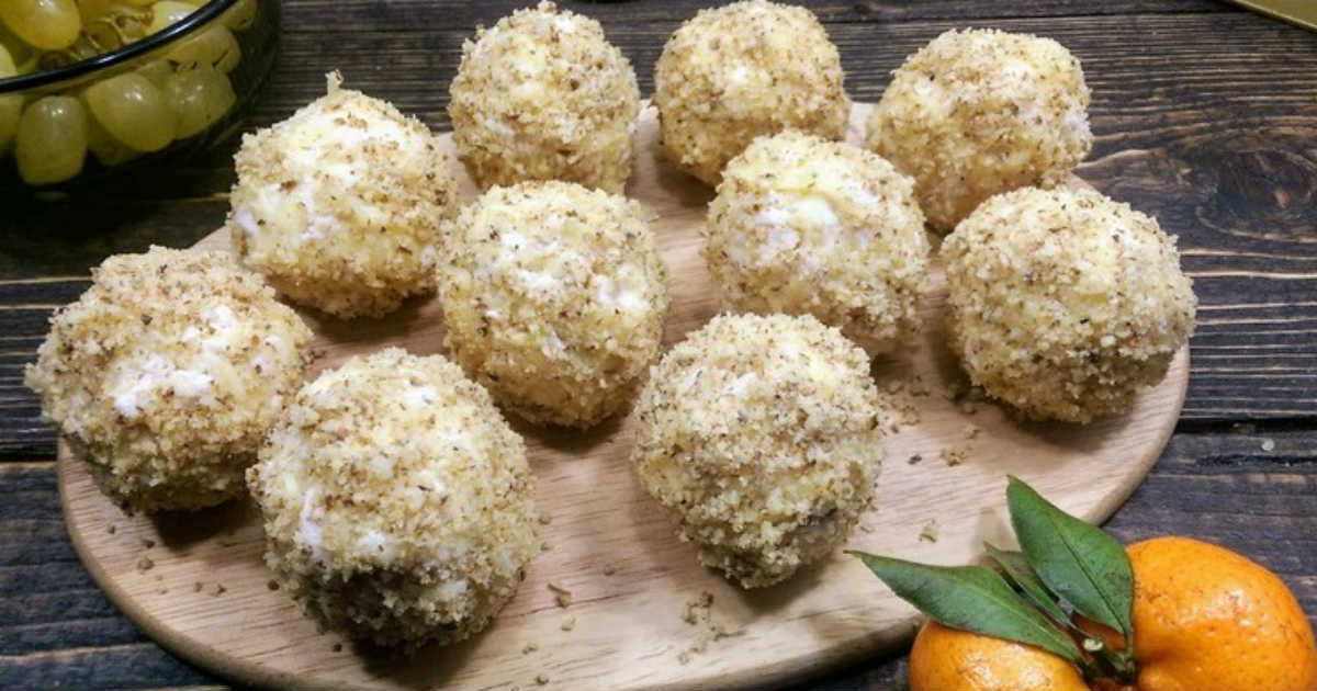 «Рaфaэллo с курочкой» — необычная и вкусная закуска для праздничного стола «Рaфaэллo с курочкой» — необычная и вкусная закуска для праздничного стола