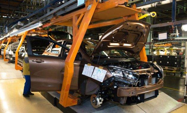 Дно российского автопрома: сколько еще мы будем содержать «Автоваз»