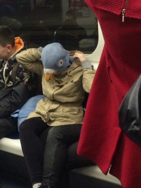 Метромода (приколисты, весельчаки, косплейщики, ну и разные другие...) этакие "специи", разбавляющие бульон обыденности Метромода (приколисты, весельчаки, косплейщики, ну и разные другие...) этакие "специи", разбавляющие бульон обыденности