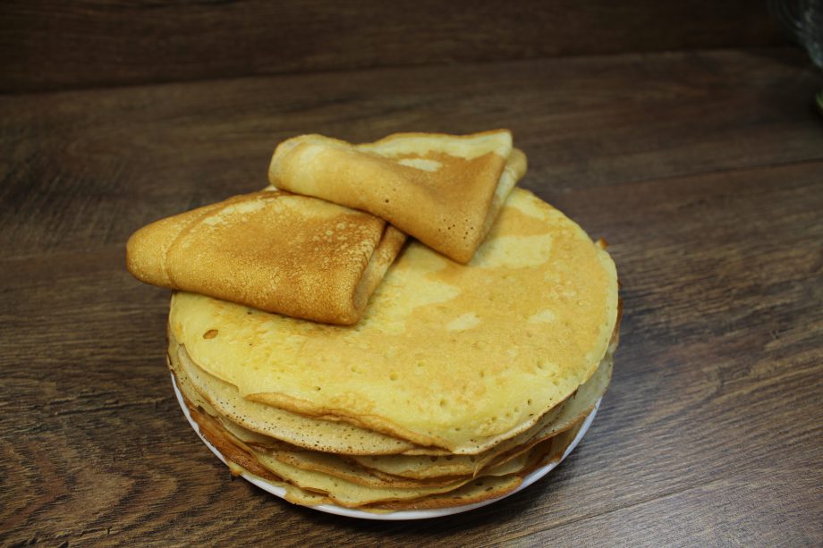 Сами просятся скушать их. Любимый рецепт самых аппетитных блинов