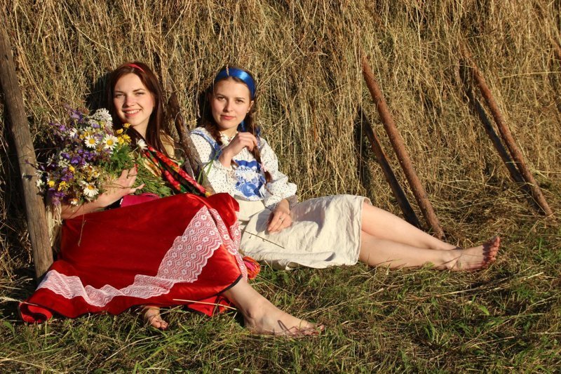 Наш ответ заморскому Vogue: жители деревни нарядились в национальные костюмы и устроили фотосессию Chikinskaya, Vogue Italia, vogue, костюмы, мода, наш_ответ_Vogue#глазами_пинежан, фотосессия