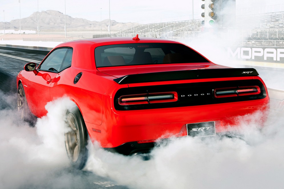 dodge_challenger_srt_supercharged_6.jpeg