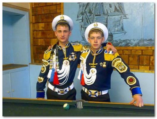 Возвращались в родные края дембеля! Возвращались в родные края дембеля!