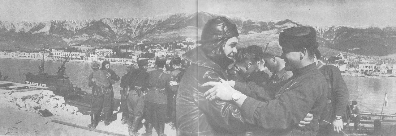 Освобождение Крыма и Севастополя. (63 ФОТО) Освобождение Крыма и Севастополя. (63 ФОТО)