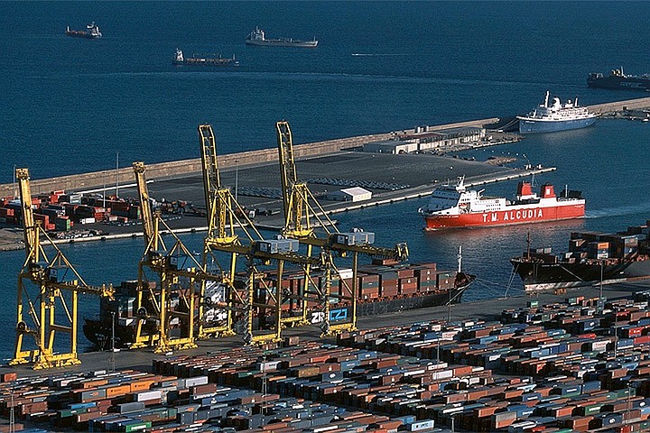 В испанском порту Мотриль задержали российский балкер «Заполярье»